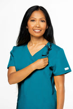 CSCRUBS CLASSIC COLLECTION V-NECK TOP | CLASSIC WT2 - Got 2b Scrubs